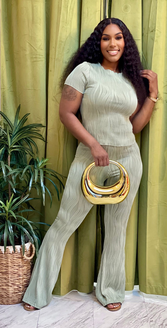 Pretty Flare  Set (Sage)